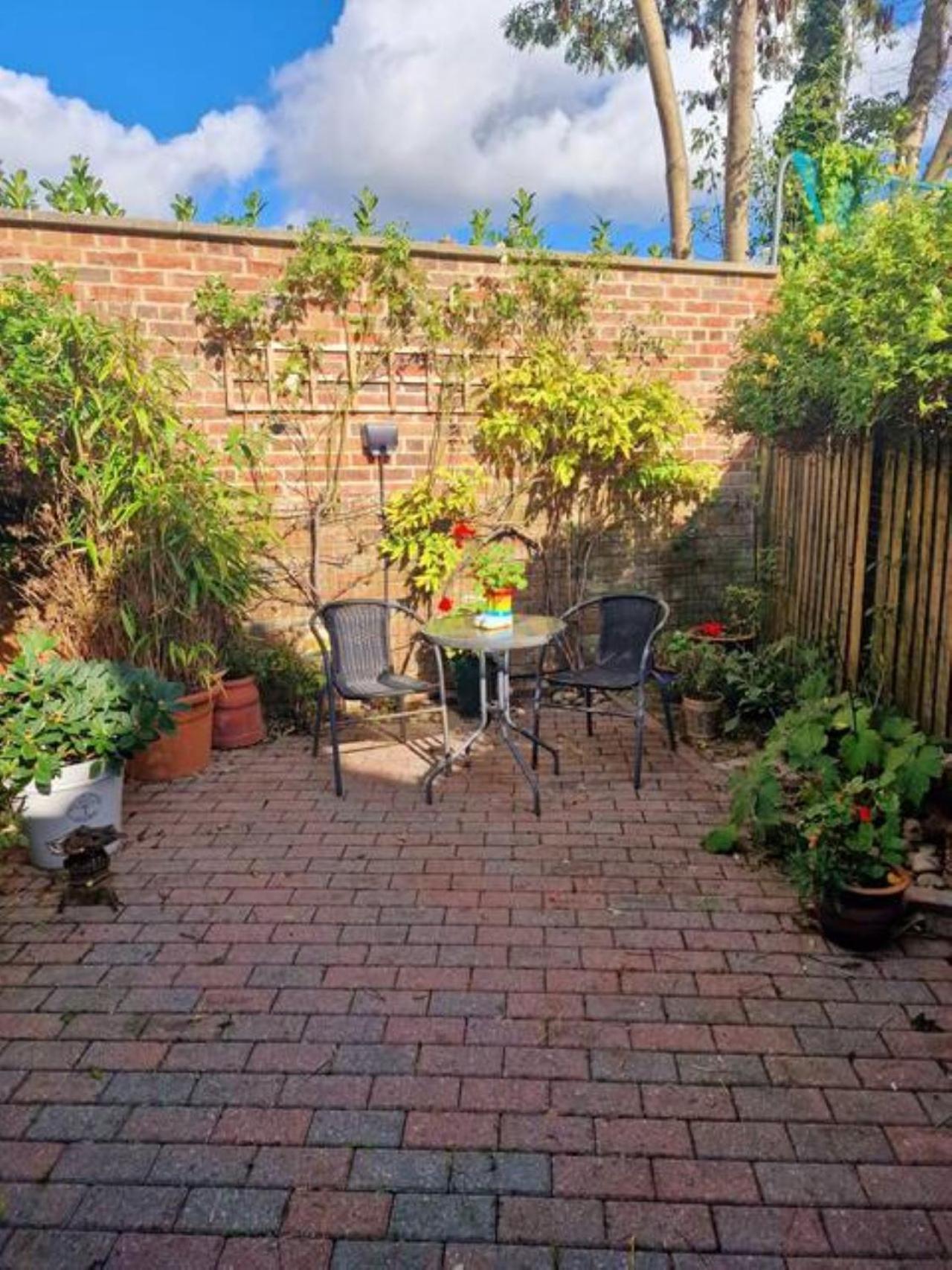 Jackdaw Cottage-Beautiful Cottage, Town Centre Wimborne Minster Exterior foto